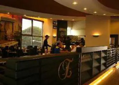 Embassy Hotel & Service Apartment Apartahotel Johor Bahru